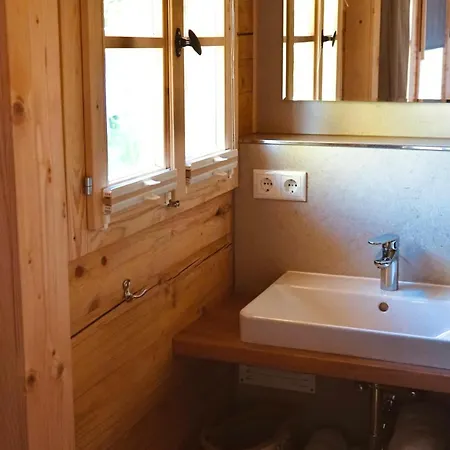 Campingplatz Holzchalet